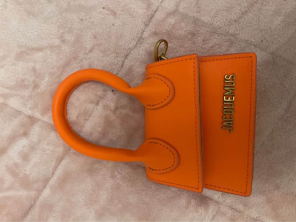 Jacquemus mini purse - photo 2