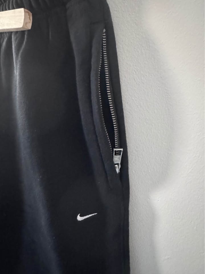 Nike Solo Swoosh Zippered Sweatpant szL - photo 3