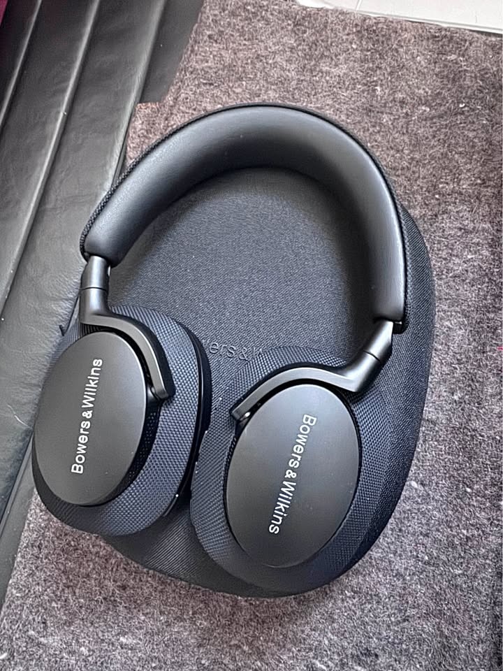 Bowers & Wilkins px7 s2e Bluetooth Headphones