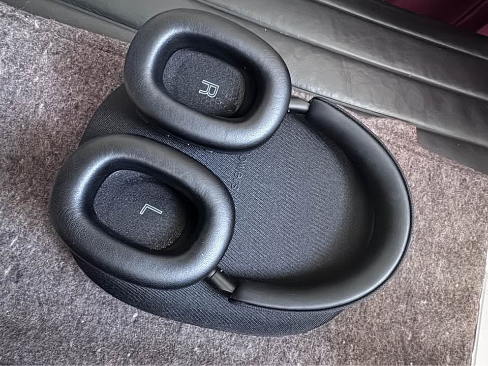 Bowers & Wilkins px7 s2e Bluetooth Headphones - photo 2