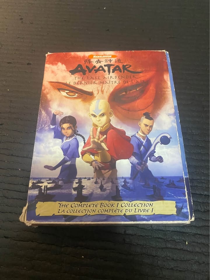 Avatar The Last Airbender Original Box Set Book 1 - photo 2