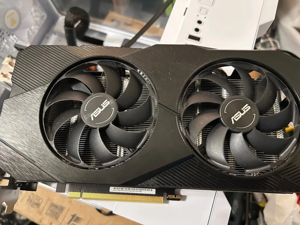 Gaming PC, i7-8700, 32GB RAM, 512GB M.2 SSD, RTX 2060 image indicator(8)