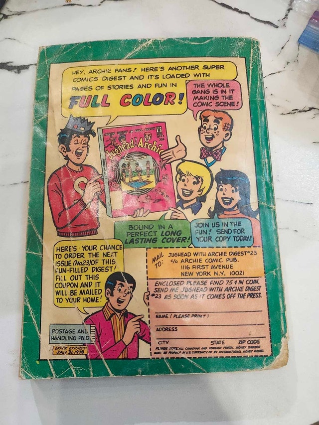 Joke Book Comics Digest Annual No. 1 - photo 2