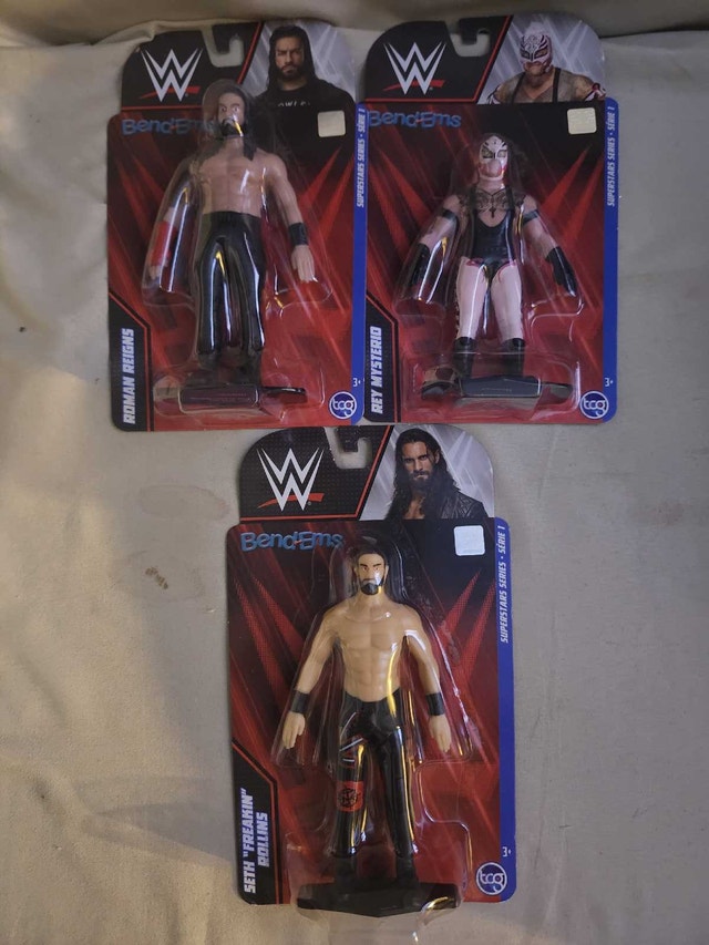 WWE Bend-Ems Figures