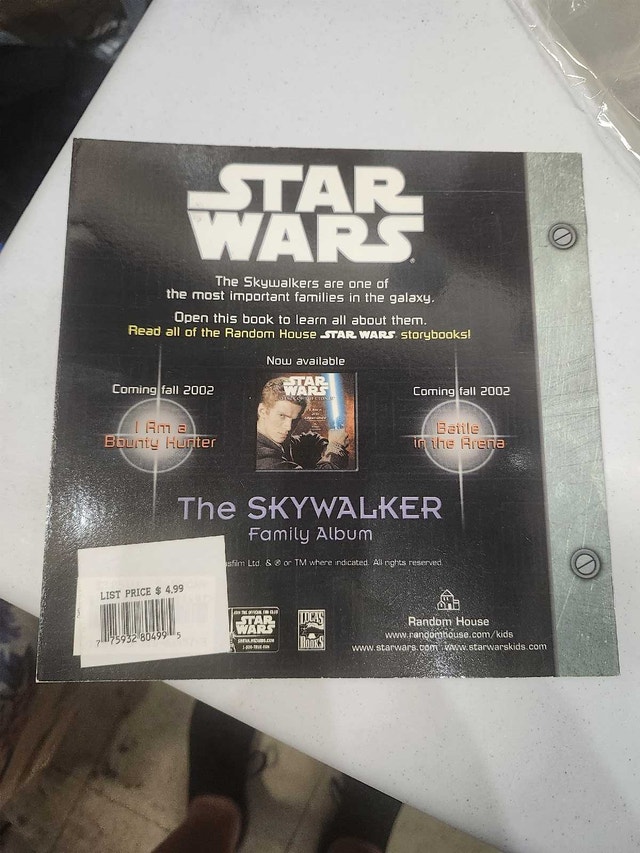 Star Wars Skywalker Family Album - photo 2