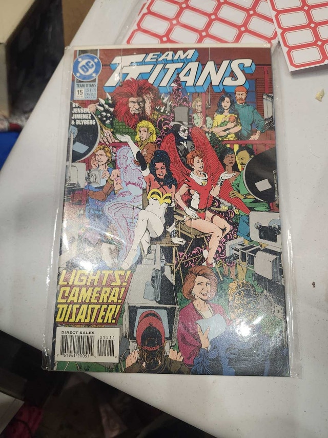 DC Team Titans #15