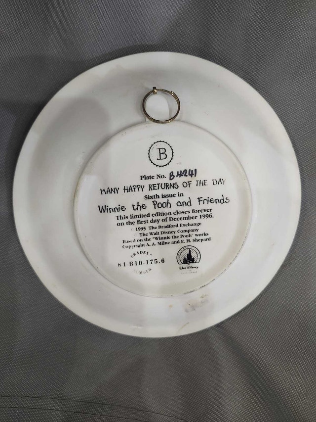 Disney Winnie the Pooh Collector Plate - Bradford Exchange - photo 2
