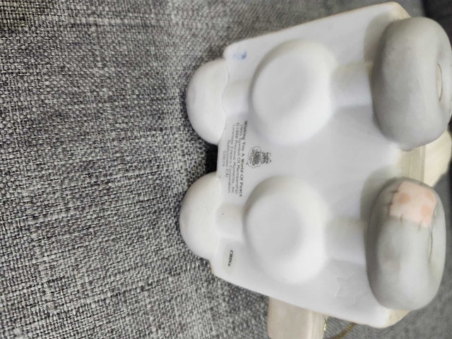 Precious Moments Figurine - photo 2