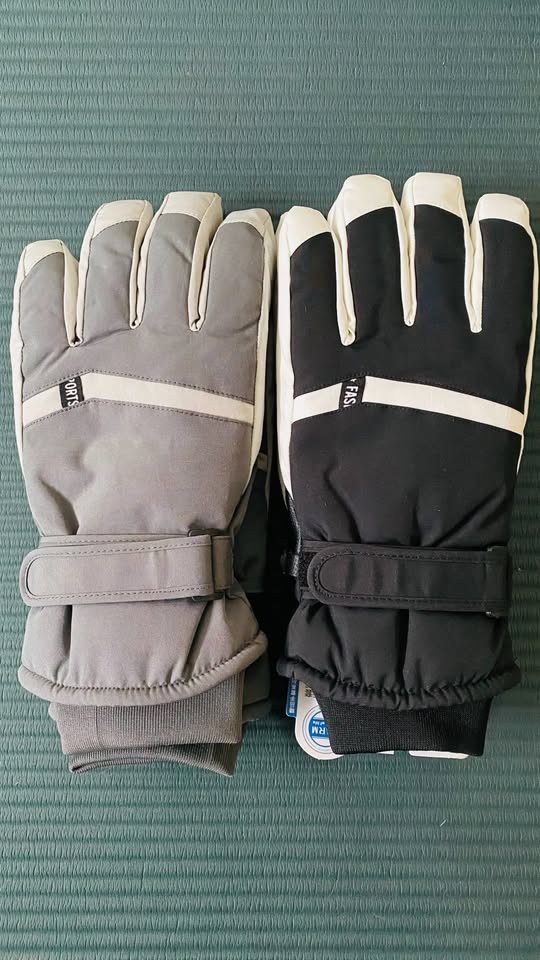 Insulated Gloves for Skiing & Snowboarding - photo 2