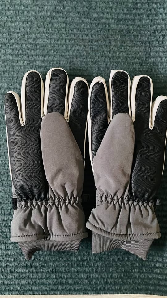 Insulated Gloves for Skiing & Snowboarding - photo 4