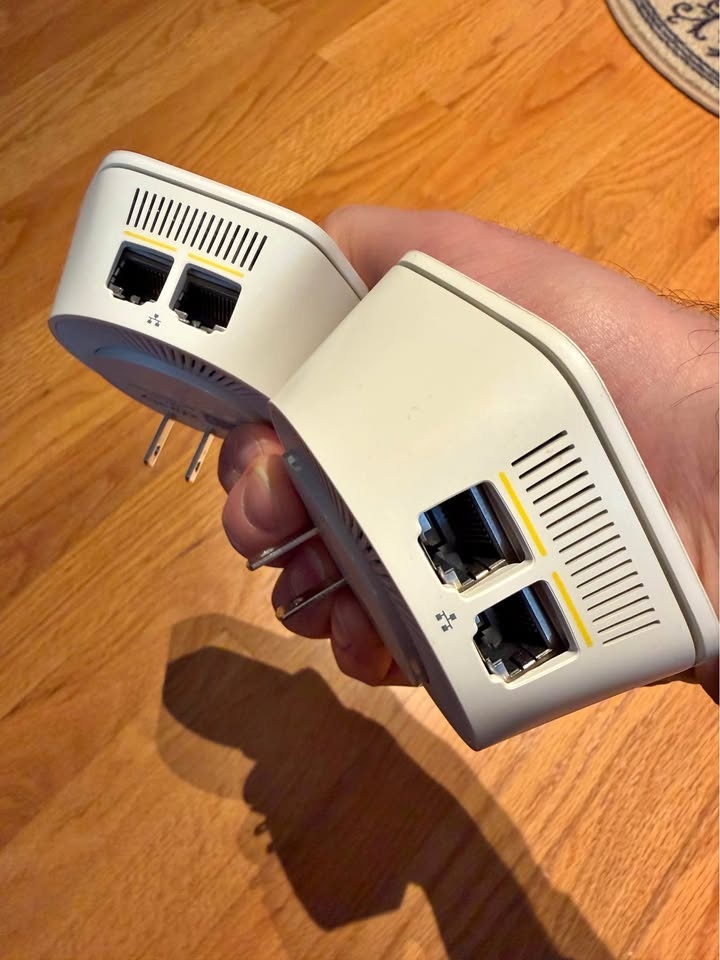 Xfinity XFi WiFi Boosting PODS
