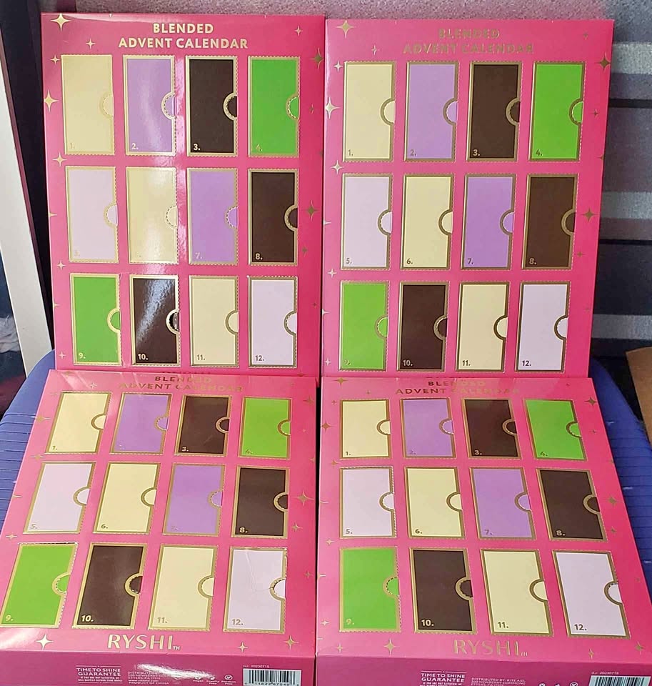 Bath & Body 12 Piece Gift Sets, NIB $5 Each