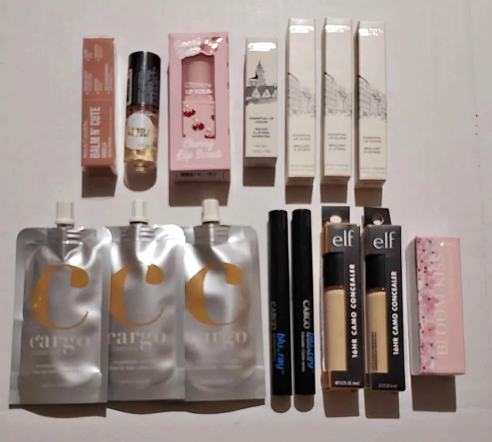 MAKEUP Mixed Lot, Cargo Brand and More!!! NEW thumbnail