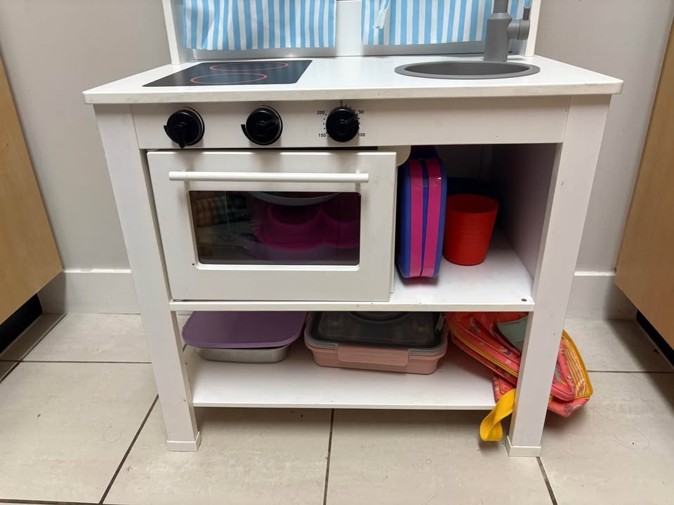 Kids Play Kitchen - photo 3
