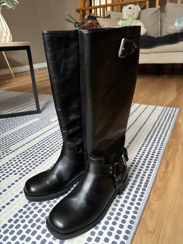 Black Harlow Knee High Boots w/ Buckles & Zipper - New, Size 9 - photo 2