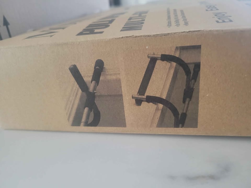 Momoda Pull Up Bar - New in Box - photo 2