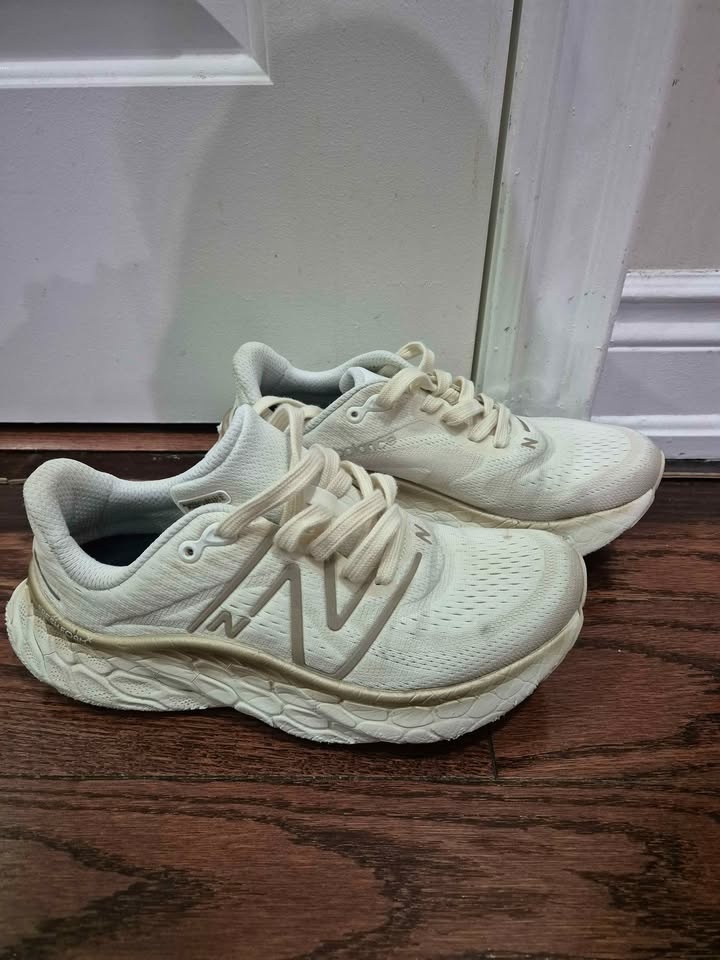 New Balance Women's Fresh Foam X More v4 Shoes - Size 9 - photo 2