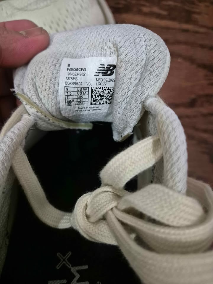 New Balance Women's Fresh Foam X More v4 Shoes - Size 9 - photo 4