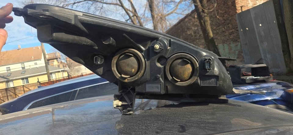 2013-2019 Ford Escape Headlights - photo 4