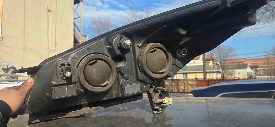 2013-2019 Ford Escape Headlights - photo 5