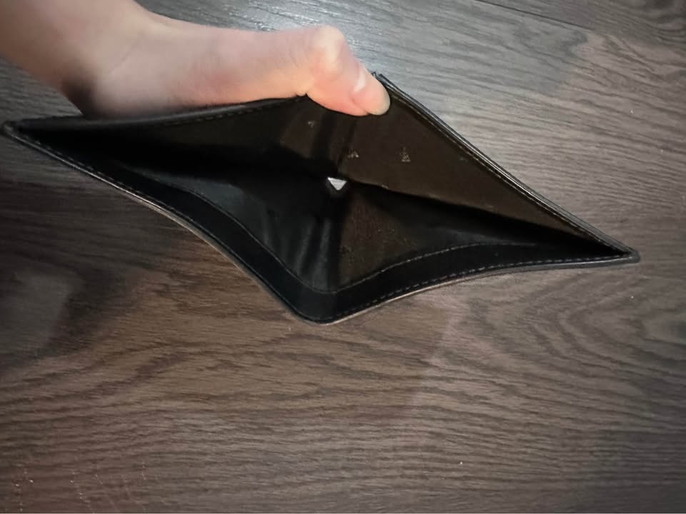 Michael Kors Wallet - photo 4