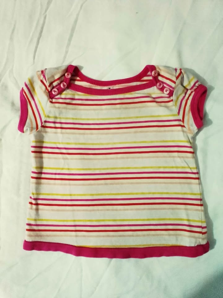 Baby Girl Striped Tee & Pink Shorts Outfit - photo 4