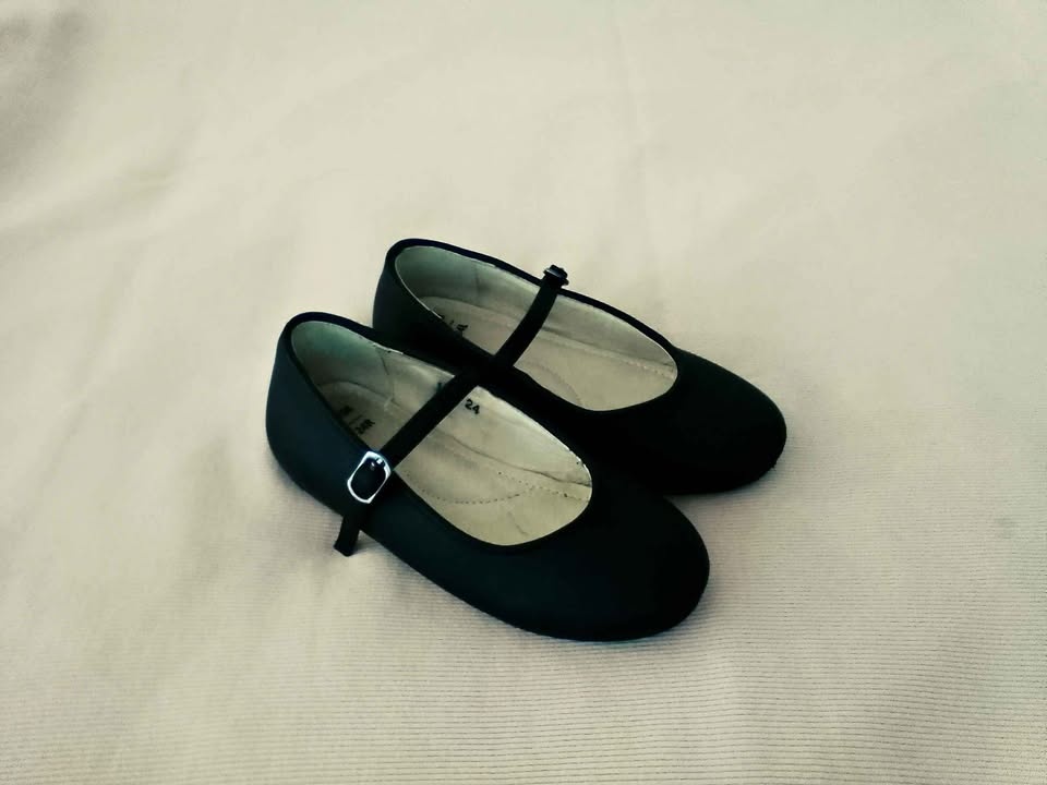 Black Mary Jane Flats Size 24