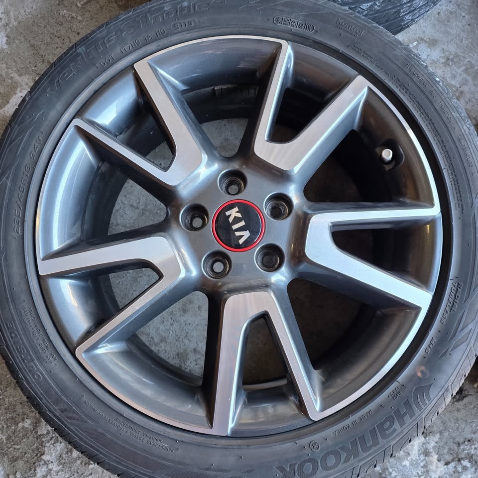 235/45/18 Hankook All Season Tires w/ Kia OEM Alloy Rims - photo 2
