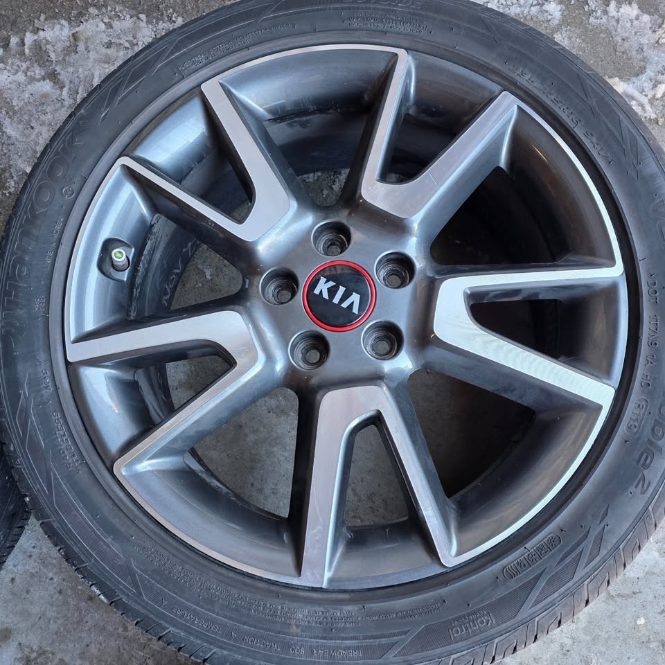 235/45/18 Hankook All Season Tires w/ Kia OEM Alloy Rims - photo 5