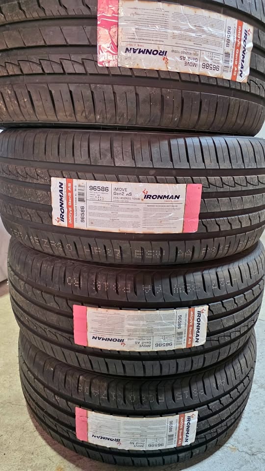 Brand New 255/45/20 Ironman All Season Tires