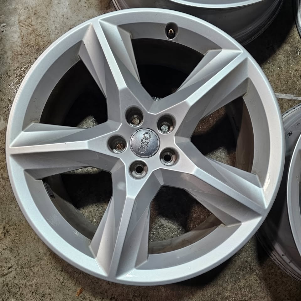 19 inch Audi OEM Rims 5x112 - photo 2