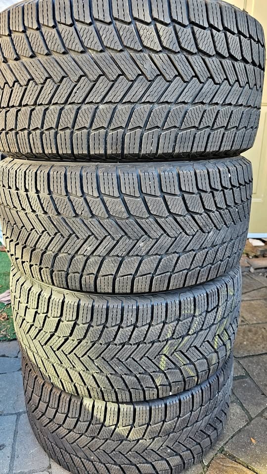 245/40/18 Michelin Winter Tires