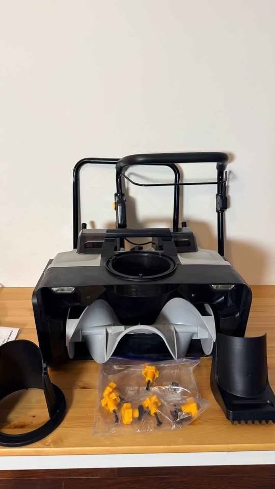 Electric Snow Blower 15-Amp 18 Inch Single-Stage, New - photo 3