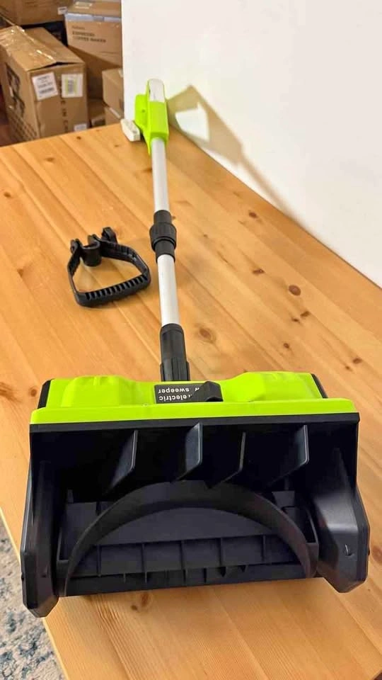 STEELITE Cordless Snow Shovel 12 Inch 20V