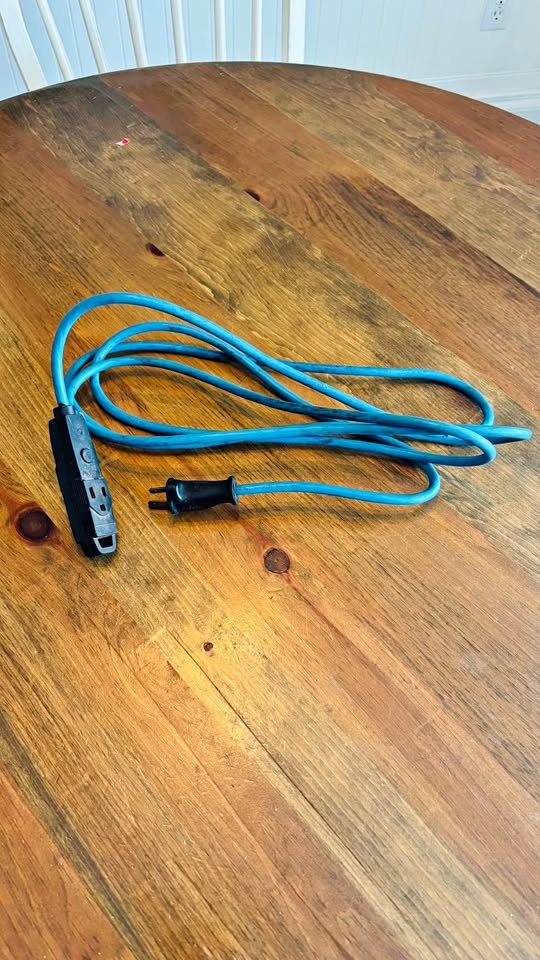 10 ft Outdoor Extension Cord - Tri-Outlet