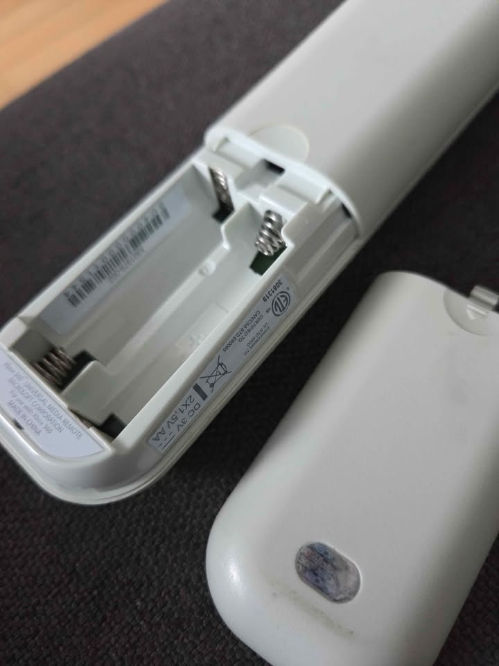 Official Xbox 360 Live Universal Media Remote - photo 3