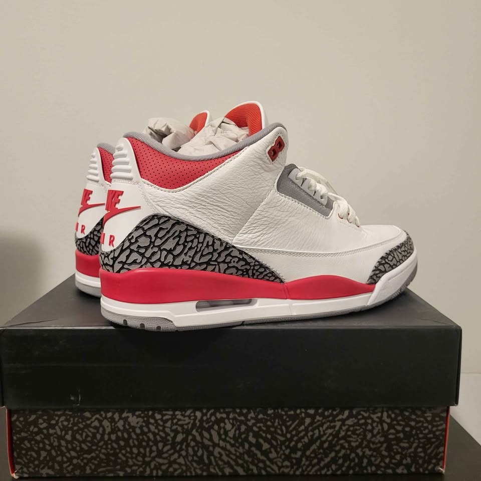 Jordan 3 Fire Red - photo 2