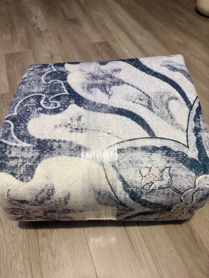 Brand New 8x10' Rug - photo 3