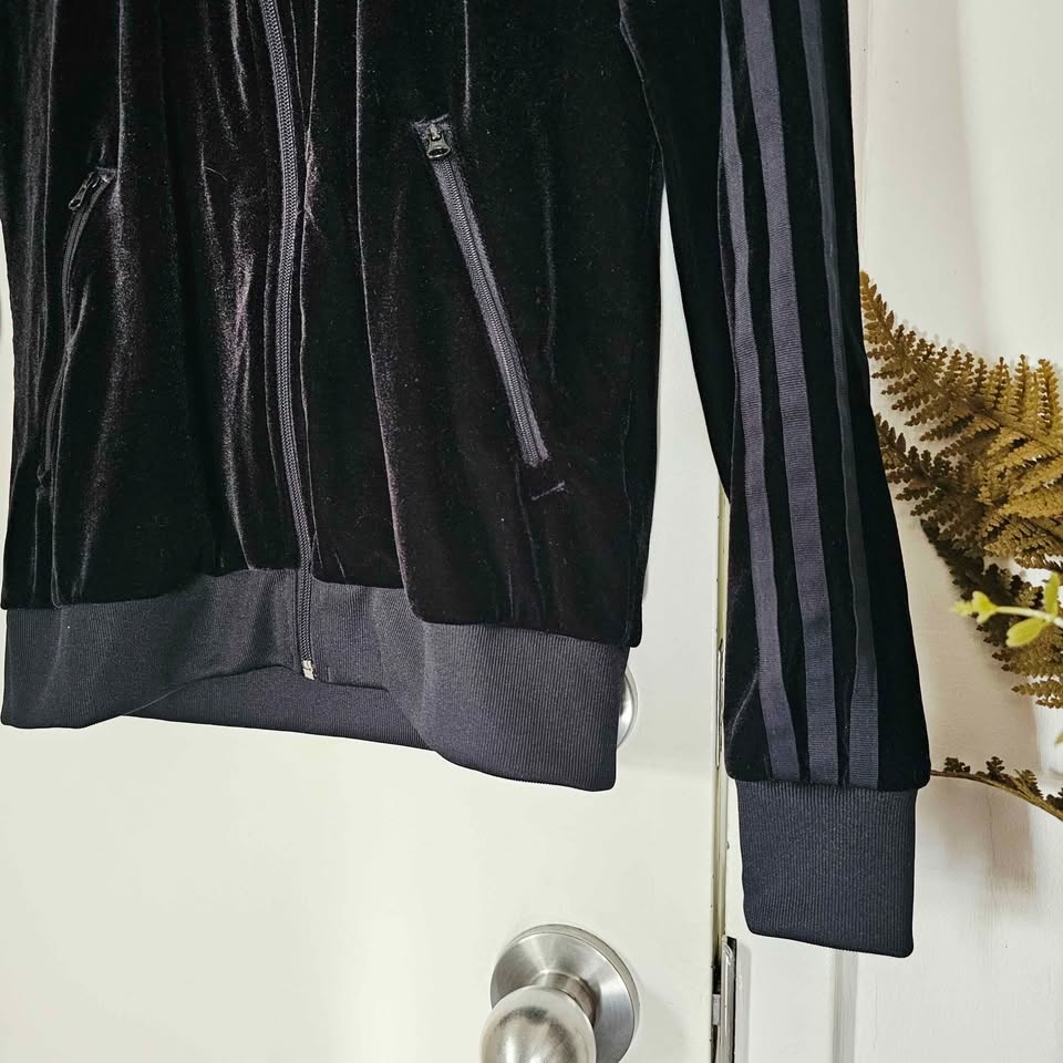 Adidas Black Velvet Velour Tracksuit Set - Size Small - photo 5