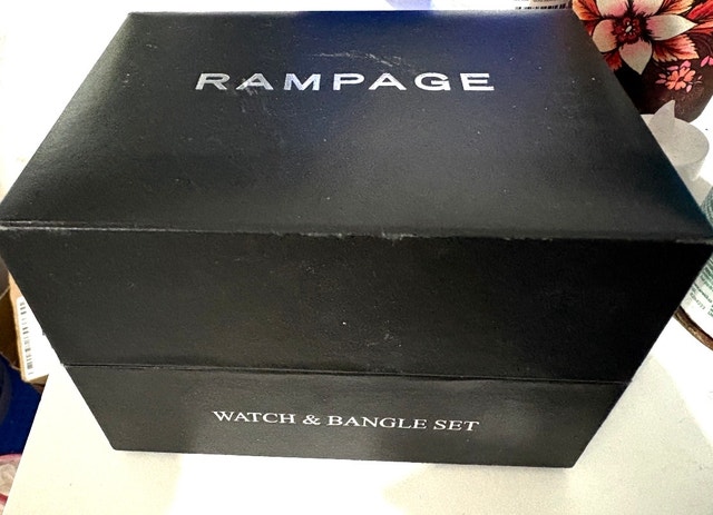 Rampage Rose Gold Watch & Bangle Set – New in Box - photo 2