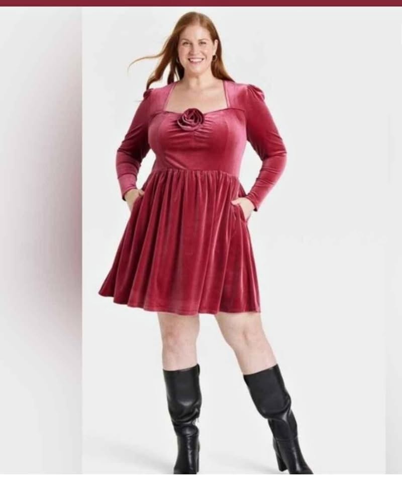 🏆Brand new Red velvet plus size beautiful dress with pockets