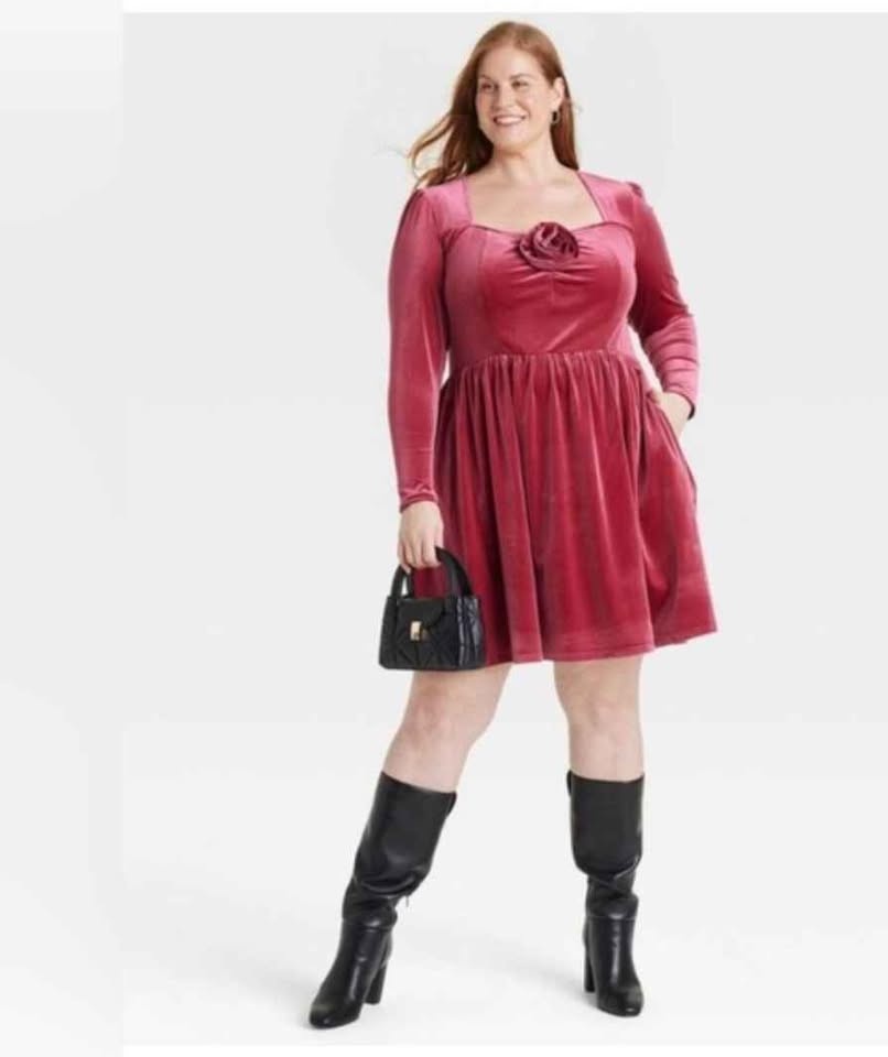 🏆Brand new Red velvet plus size beautiful dress with pockets - photo 2