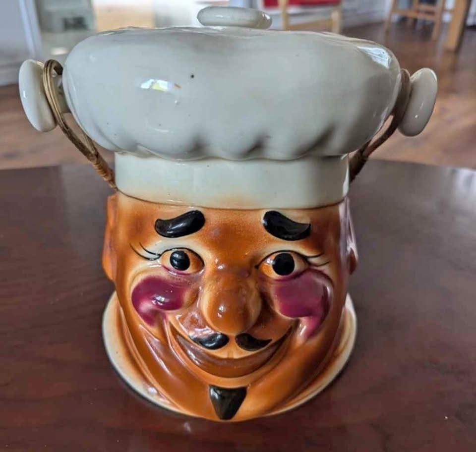 🏆 RARE - Mid Century Chef Head Ceramic Cookie Jar