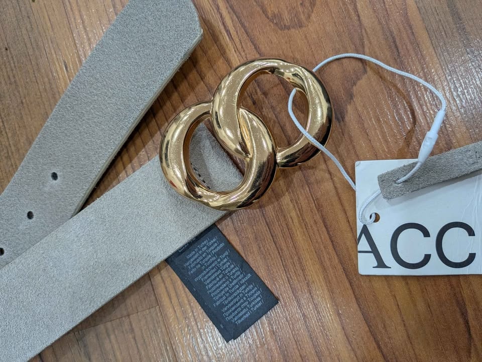 🏆 BNWT Vero Moda Real Leather Waist Belt - Gold Buckle - photo 3