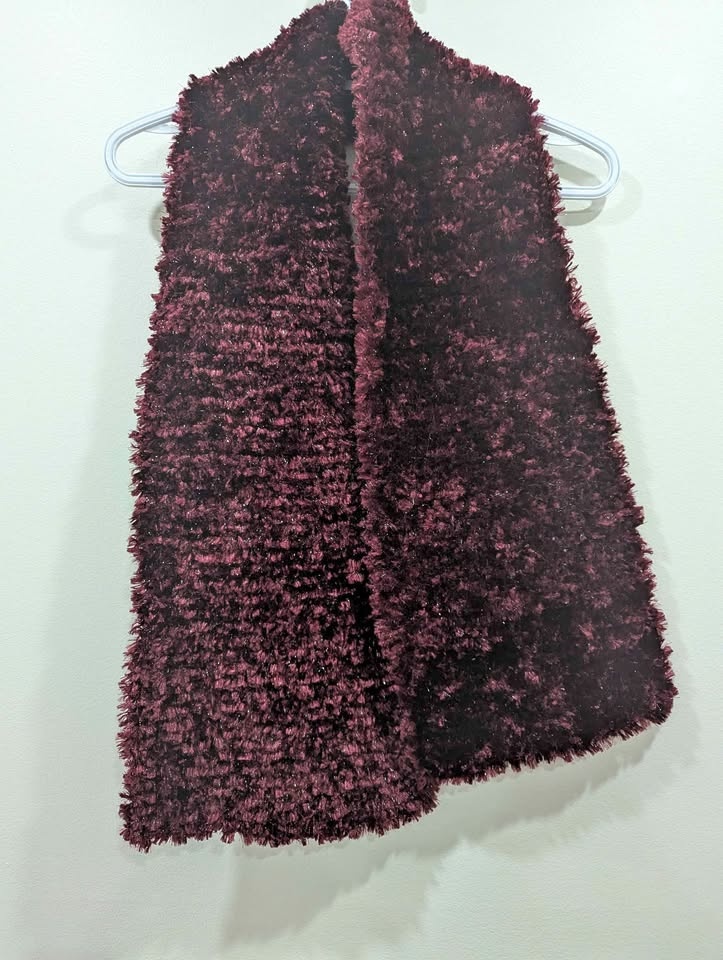 🏆 70s Vintage Plush supercozy burgundy scarf