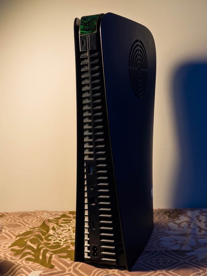 PS5 Disk Edition, Recently Serviced! - photo 5