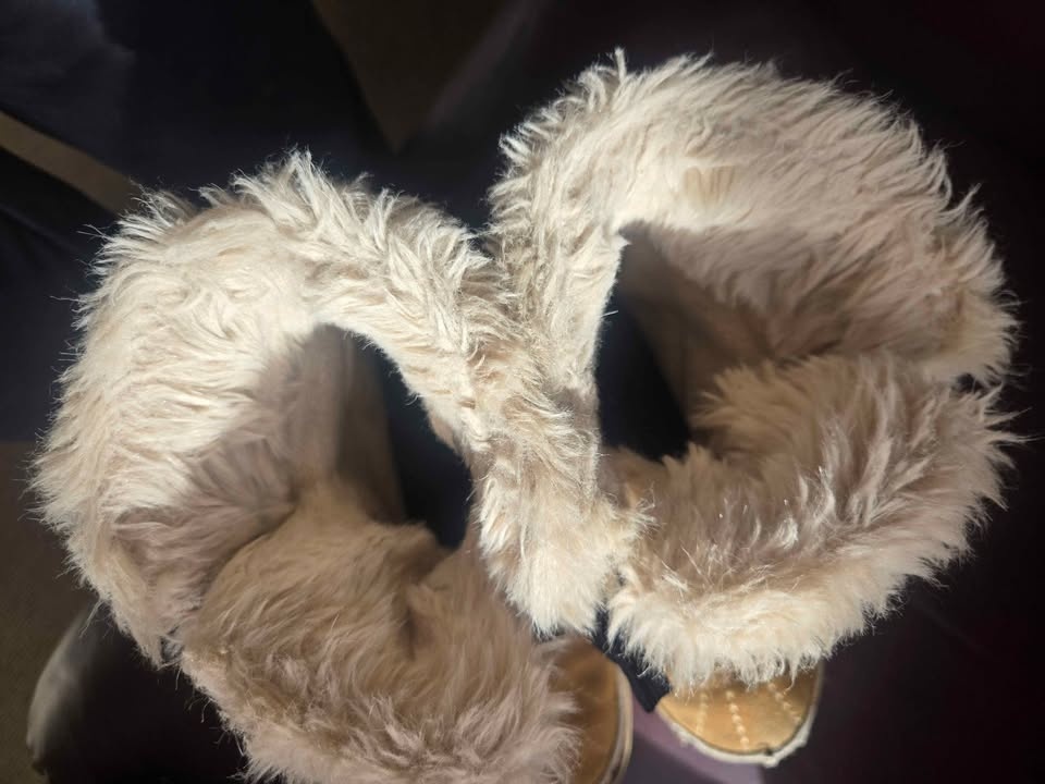Sorel Tivoli Fur Lined Winter Boots - Ladies Size 8 - photo 4