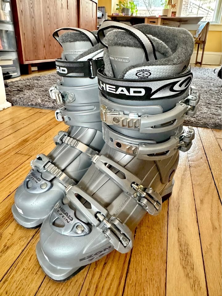 Head Ezon 7.6 Ski Boots - size 25 unisex excellent condition