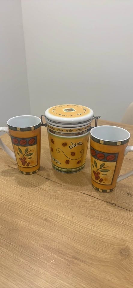 Coffee Canister and 2 Mugs Set