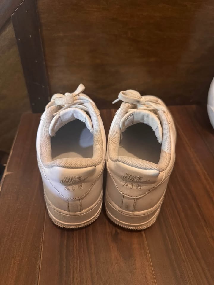 Nike AF1 Women's Size 9 - photo 2